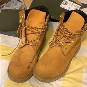Timberland classic 6 inch waterproof boot size 12